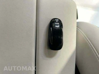 2017 Tesla Model X - miniatura 9
