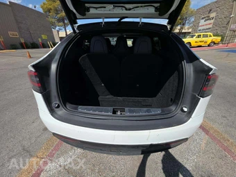 2017 Tesla Model X 75D - miniatura 14