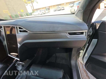 2017 Tesla Model X 75D - miniatura 19