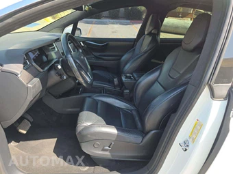 2017 Tesla Model X 75D - miniatura 6
