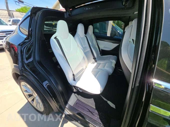 2017 Tesla Model X 75D - miniatura 17