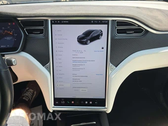 2017 Tesla Model X 75D - miniatura 9