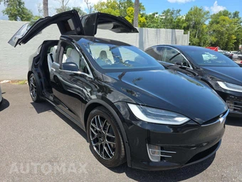 2017 Tesla Model X 75D – miniatura 4