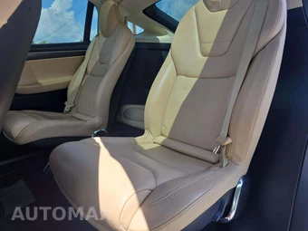 2017 Tesla Model X 75D - miniatura 11