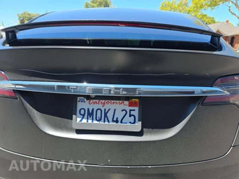 2017 Tesla Model X 75D – miniatura 25