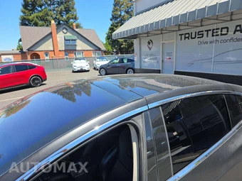 2017 Tesla Model X 75D – miniatura 9