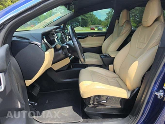 2017 Tesla Model X 75D - miniatura 6