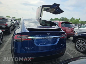 2017 Tesla Model X 75D – miniatura 5