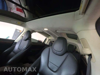 2017 Tesla Model X 75D – miniatura 11