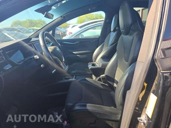 2017 Tesla Model X 75D – miniatura 6
