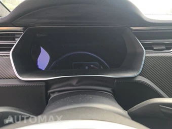 2017 Tesla Model X 90D – miniatura 12