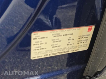 2017 Tesla Model X 90D – miniatura 14