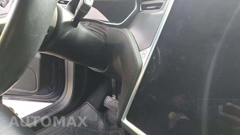 2017 Tesla Model X 90D – miniatura 40