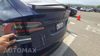2017 Tesla Model X 90D – miniatura 41