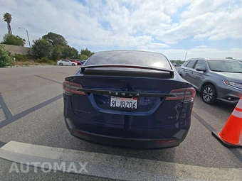2017 Tesla Model X 90D – miniatura 5