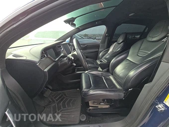 2017 Tesla Model X 90D – miniatura 7