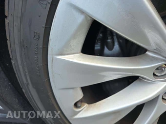 2017 Tesla Model X 90D - miniatura 32