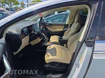 2017 Tesla Model X 90D - miniatura 6