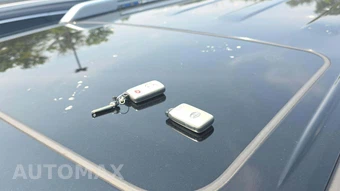 2017 Toyota 4Runner Limited – miniatura 19