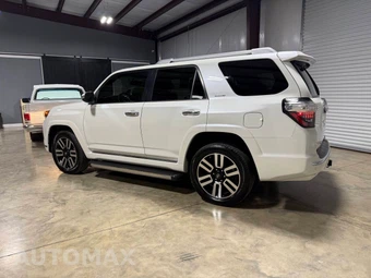2017 Toyota 4Runner Limited - miniatura 4