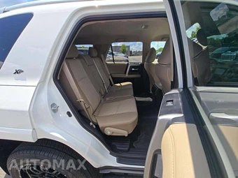 2017 Toyota 4Runner SR5 - miniatura 14