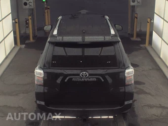 2017 Toyota 4Runner SR5 – miniatura 5