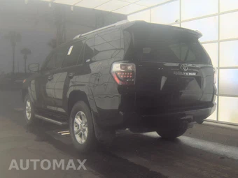 2017 Toyota 4Runner SR5 – miniatura 6