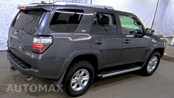 2017 Toyota 4Runner SR5 Premium - miniatura 4