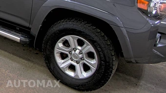 2017 Toyota 4Runner SR5 Premium - miniatura 8