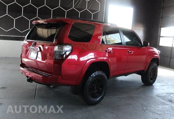 2017 Toyota 4Runner SR5 Premium - miniatura 3