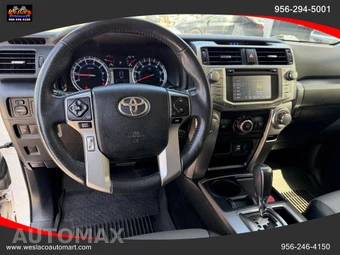 2017 Toyota 4Runner SR5 Premium - miniatura 13