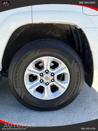 2017 Toyota 4Runner SR5 Premium - miniatura 27