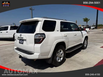 2017 Toyota 4Runner SR5 Premium - miniatura 6