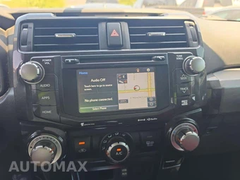 2017 Toyota 4Runner TRD Off-Road Premium - miniatura 10