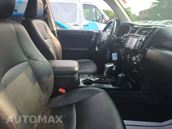 2017 Toyota 4Runner TRD Pro - miniatura 18