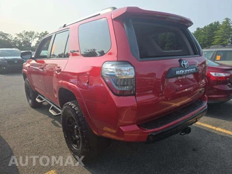 2017 Toyota 4Runner TRD Pro - miniatura 2
