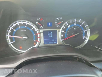 2017 Toyota 4Runner TRD Pro - miniatura 9