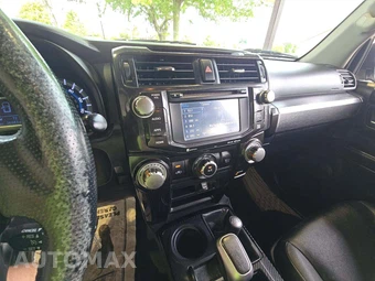 2017 Toyota 4Runner TRD Pro - miniatura 10