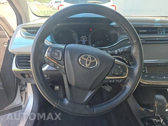 2017 Toyota Avalon Hybrid Limited - miniatura 10