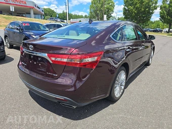 2017 Toyota Avalon Limited – miniatura 3