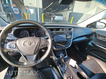 2017 Toyota Avalon Touring – miniatura 11