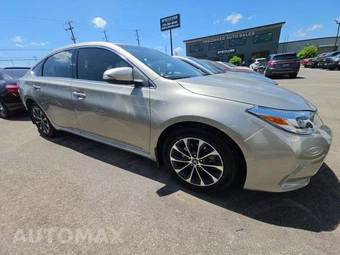 2017 Toyota Avalon XLE - miniatura 4