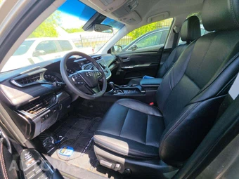 2017 Toyota Avalon XLE - miniatura 6