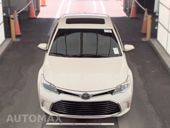 2017 Toyota Avalon XLE – miniatura 2