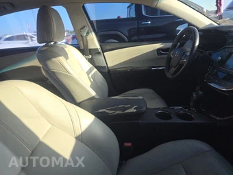 2017 Toyota Avalon XLE – miniatura 8