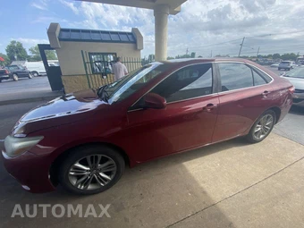 2017 Toyota Camry - miniatura 2