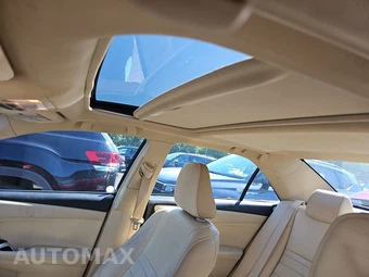 2017 Toyota Camry Hybrid XLE - miniatura 17