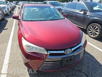 2017 Toyota Camry Hybrid XLE - miniatura 2