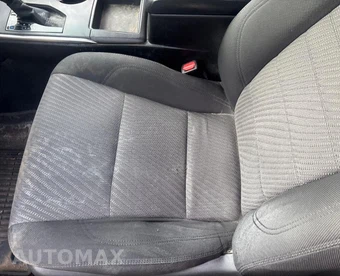 2017 Toyota Camry LE - miniatura 12