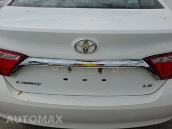 2017 Toyota Camry LE - miniatura 17